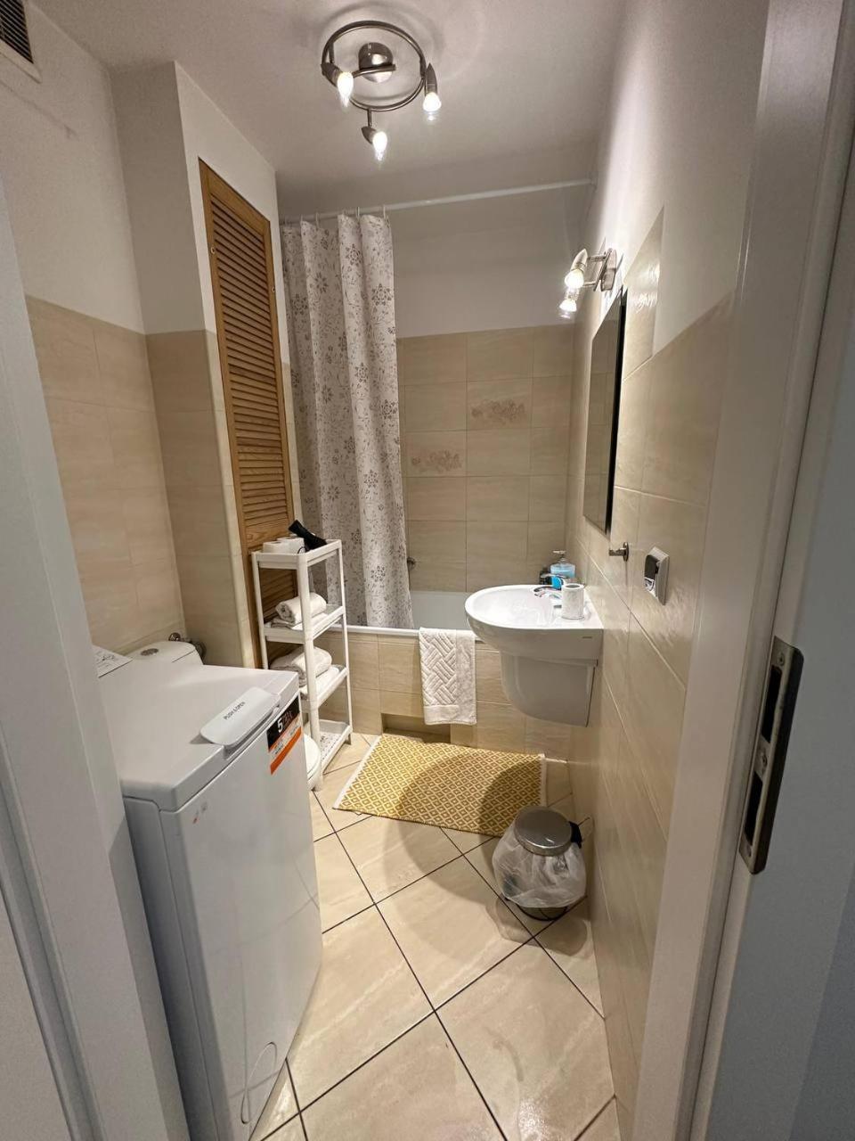 5Centrum Stanislawa Moniuszki10 Wi-Fi 1Gb Sek Warsaw Exterior photo